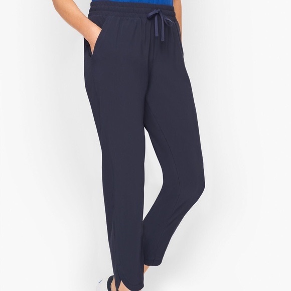 Talbots LIGHTWEIGHT STRETCH STRAIGHT LEG CROP PANTS - Picture 3 of 10